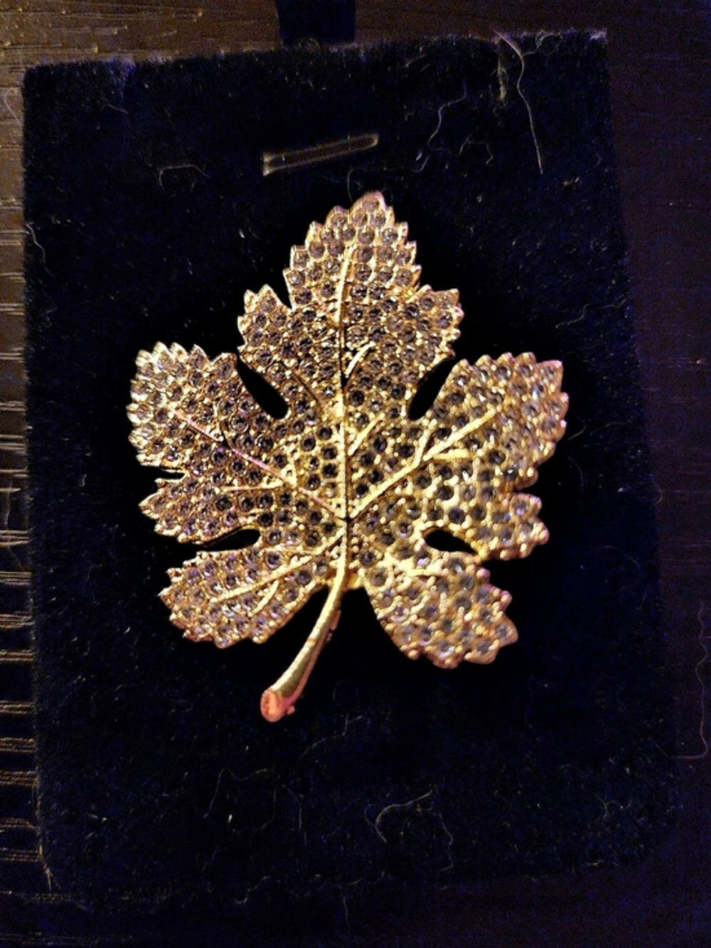 Rhinestone Maple Leaf Brooch in Gold